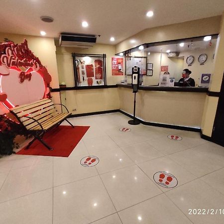 Hotel Sogo Avenida Manilla Buitenkant foto