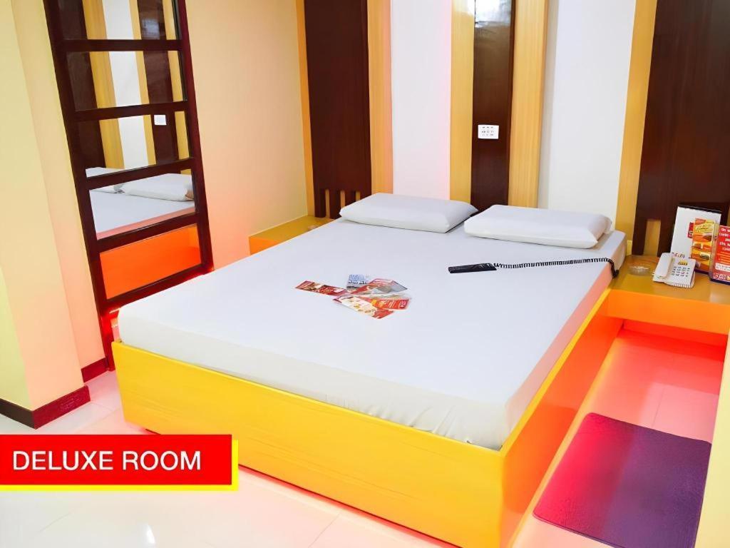 Hotel Sogo Avenida Manilla Buitenkant foto